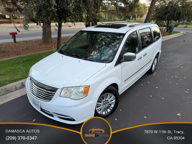 2014 Chrysler Town & Country Limited for sale in Tracy, CA