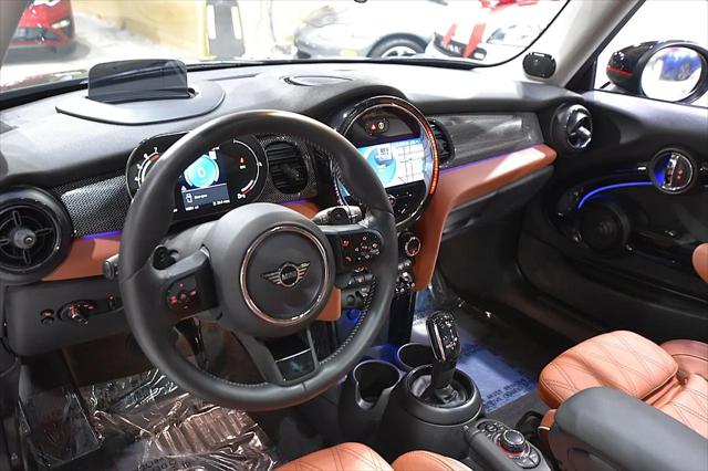 2022 MINI Hardtop Cooper S