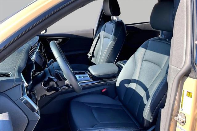 2025 Audi Q8 Premium Plus 55 TFSI quattro