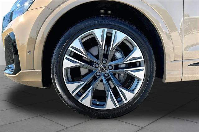 2025 Audi Q8 Premium Plus 55 TFSI quattro