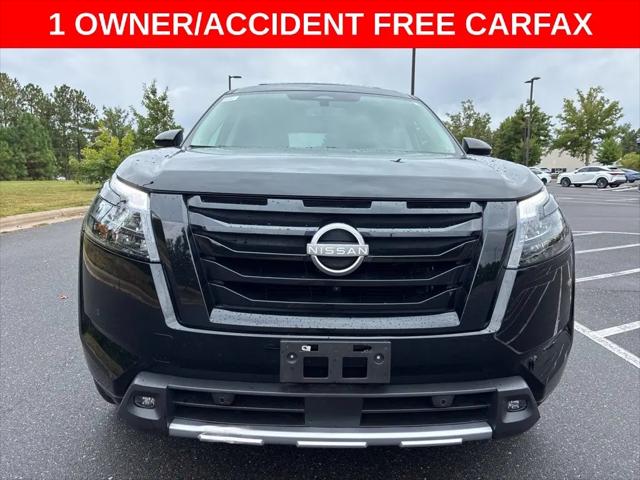 2025 Nissan Pathfinder Platinum 4WD