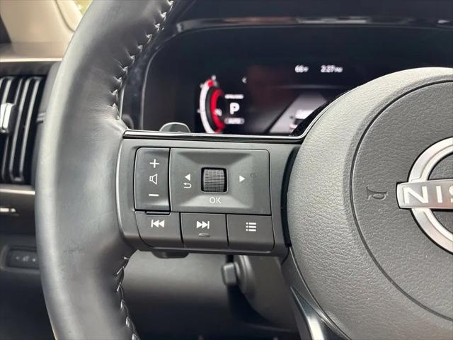 2025 Nissan Pathfinder Platinum 4WD