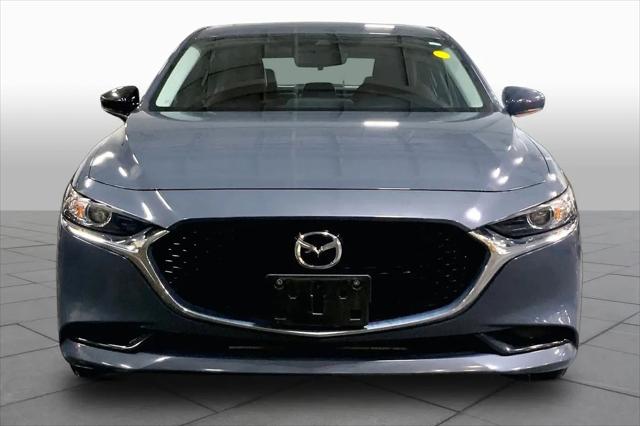 2022 Mazda Mazda3 Carbon Edition