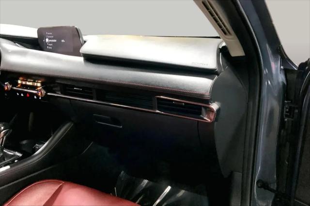 2022 Mazda Mazda3 Carbon Edition