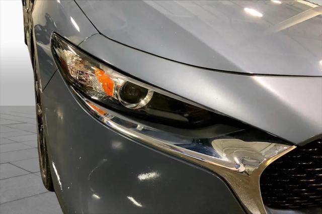 2022 Mazda Mazda3 Carbon Edition
