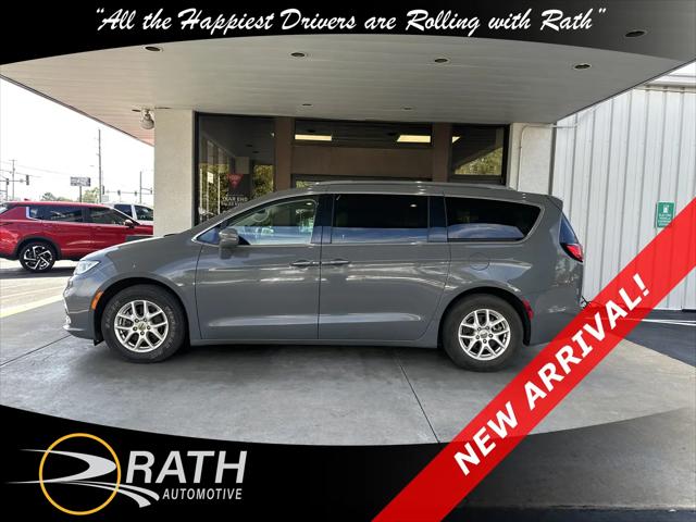 2021 Chrysler Pacifica Touring L
