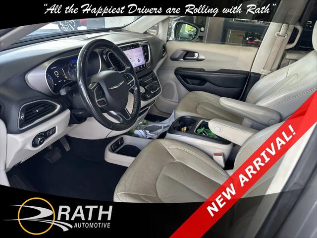 2021 Chrysler Pacifica Touring L