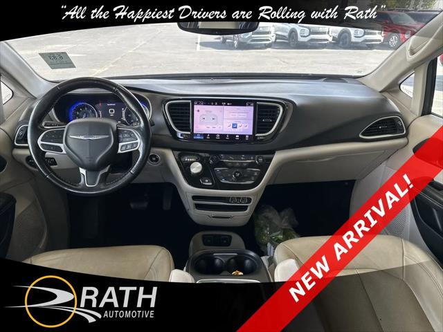 2021 Chrysler Pacifica Touring L