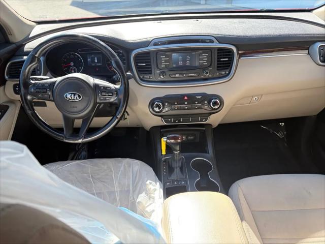 2016 Kia Sorento 3.3L LX