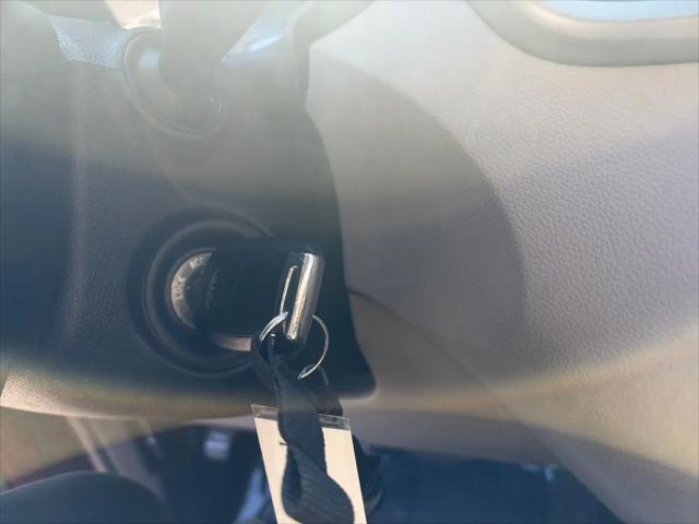 2016 Kia Sorento 3.3L LX