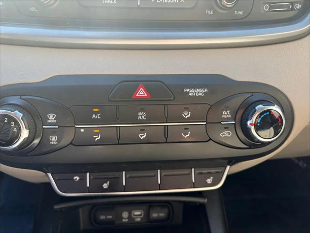 2016 Kia Sorento 3.3L LX