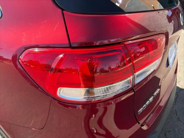 2016 Kia Sorento 3.3L LX