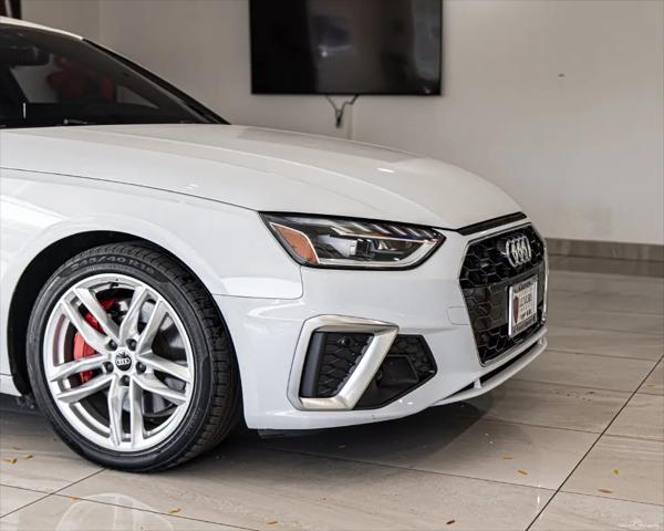 2022 Audi A4 Premium Plus 45 TFSI S line quattro S tronic