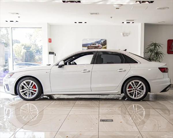 2022 Audi A4 Premium Plus 45 TFSI S line quattro S tronic