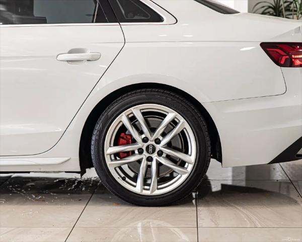 2022 Audi A4 Premium Plus 45 TFSI S line quattro S tronic