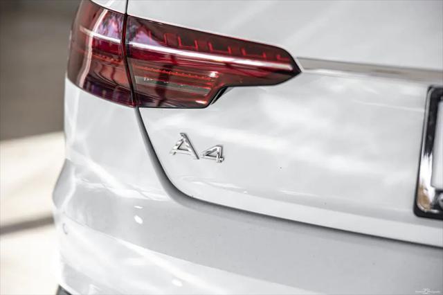 2022 Audi A4 Premium Plus 45 TFSI S line quattro S tronic