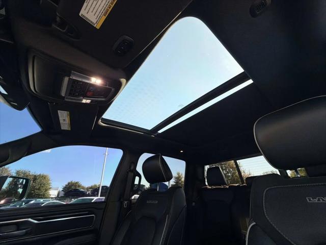2022 Ram 1500 Laramie Crew Cab 4x4 57 Box