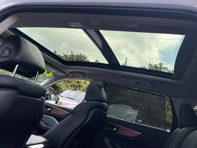2022 Acura MDX Technology Package