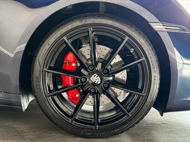 2021 Porsche 911 Carrera 4S