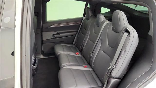 2023 Tesla Model X Standard Range