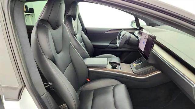 2023 Tesla Model X Standard Range