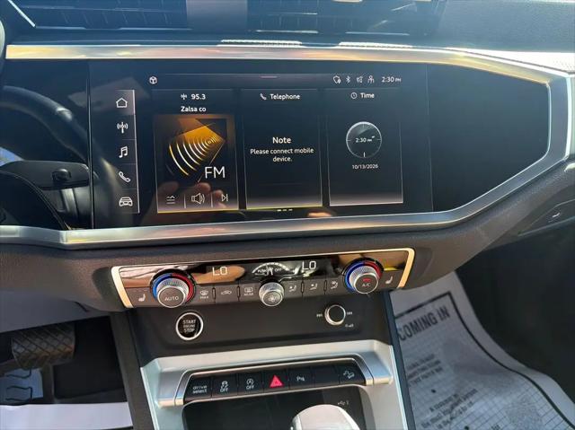 2024 Audi Q3 Premium 45 TFSI S line quattro Tiptronic