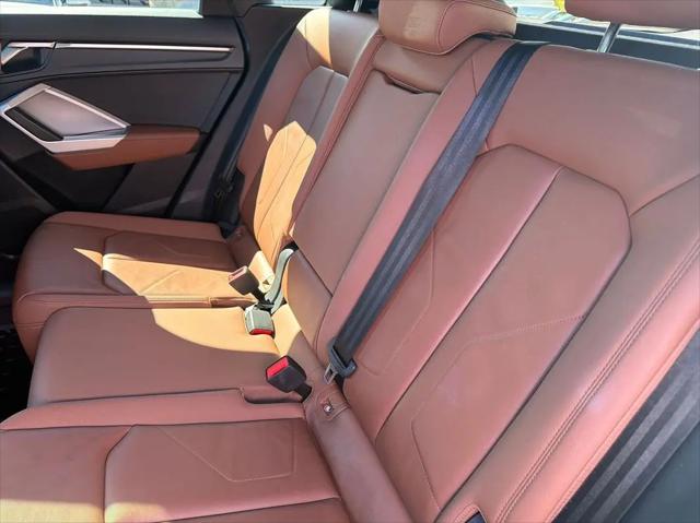 2024 Audi Q3 Premium 45 TFSI S line quattro Tiptronic