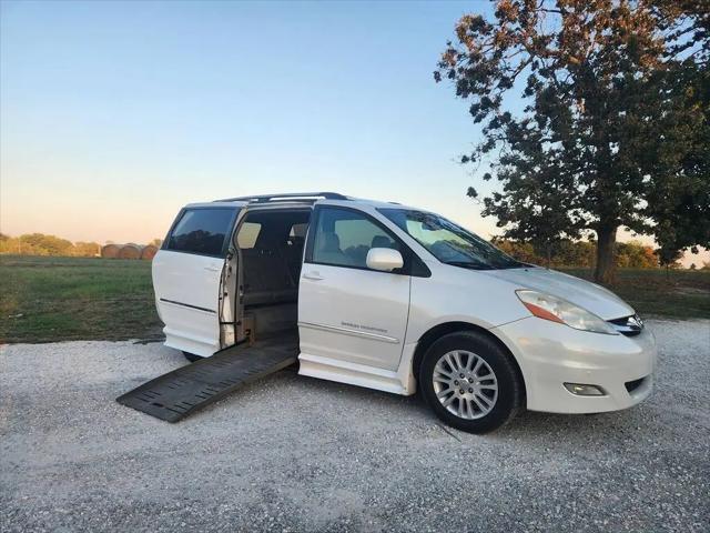 2008 Toyota Sienna XLE for sale in Sarcoxie, MO