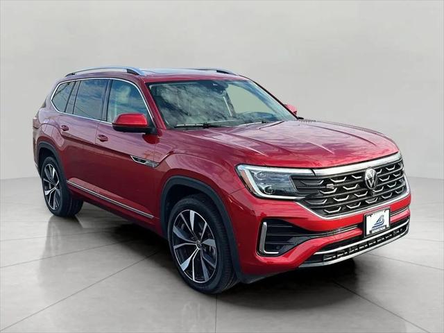2025 Volkswagen Atlas 2.0T SEL Premium R-Line for sale in Green Bay, WI