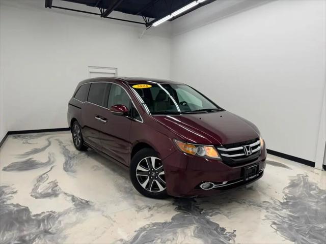 2016 Honda Odyssey Touring for sale in Bloomington, IL
