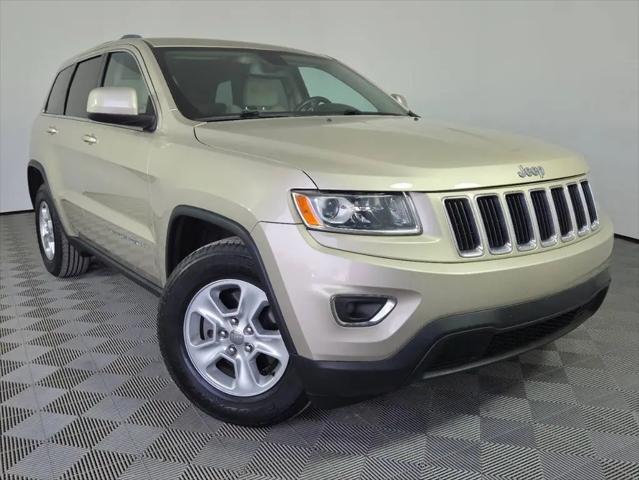 2014 Jeep Grand Cherokee Laredo for sale in Springfield, IL