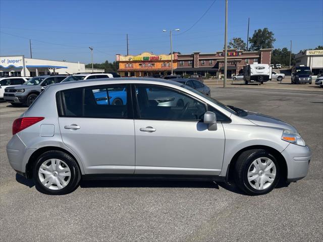 2011 Nissan Versa 1.8S