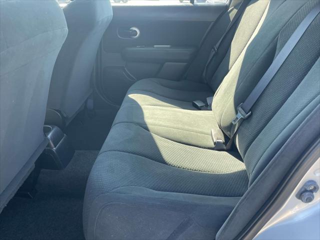 2011 Nissan Versa 1.8S