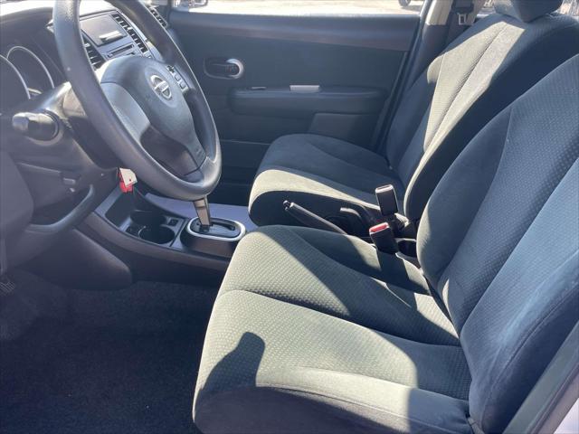 2011 Nissan Versa 1.8S