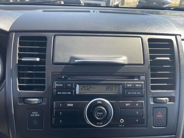 2011 Nissan Versa 1.8S