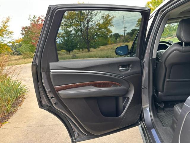 2017 Acura MDX w/Technology Package