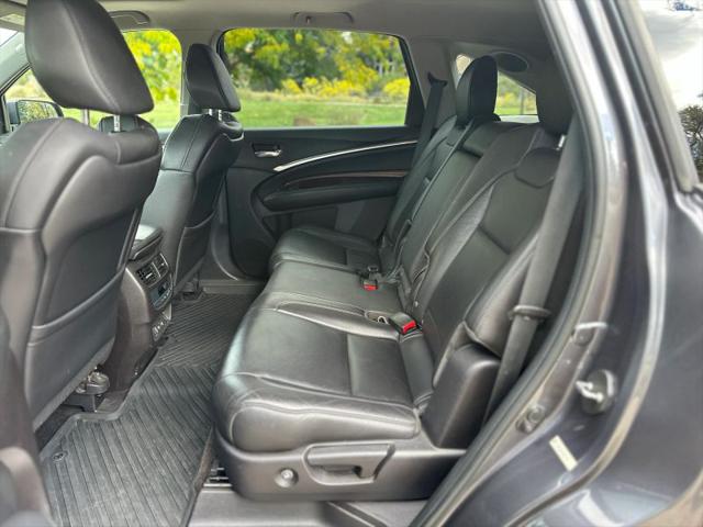2017 Acura MDX w/Technology Package