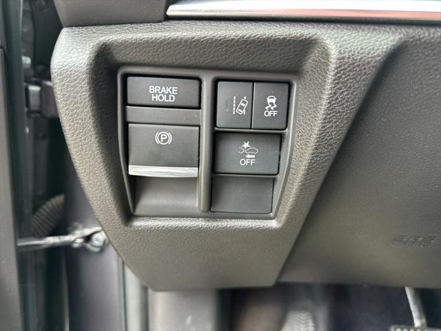 2017 Acura MDX w/Technology Package