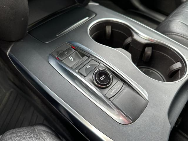 2017 Acura MDX w/Technology Package