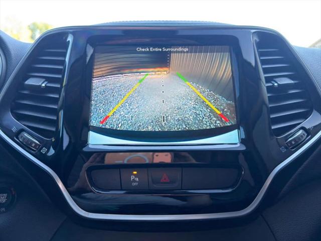 2019 Jeep Cherokee Limited FWD
