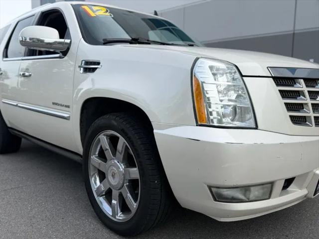 2012 Cadillac Escalade Luxury