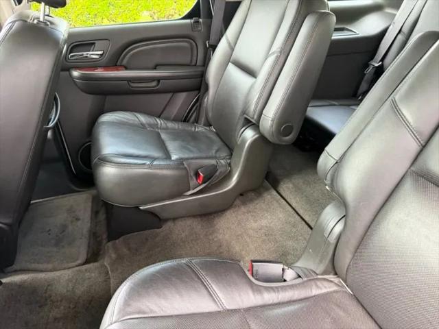 2012 Cadillac Escalade Luxury