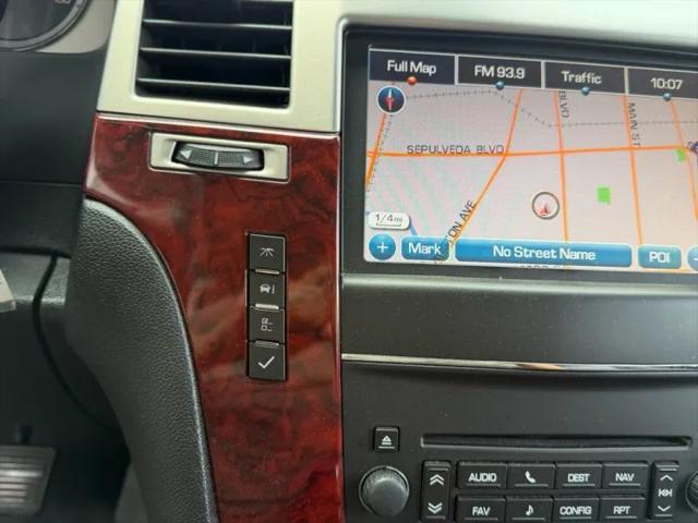 2012 Cadillac Escalade Luxury