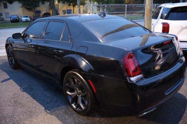 2021 Chrysler 300 300S