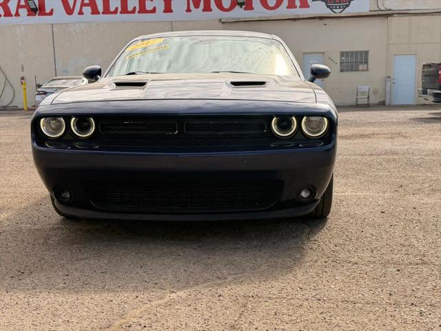 2017 Dodge Challenger SXT