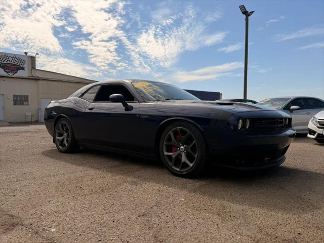 2017 Dodge Challenger SXT