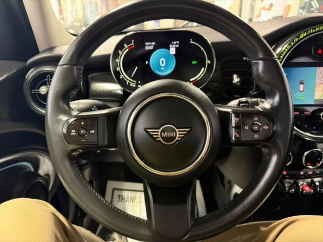 2023 MINI Hardtop Cooper