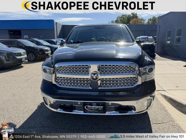 2017 Ram 1500 Laramie Crew Cab 4x4 57 Box