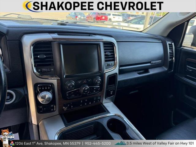 2017 Ram 1500 Laramie Crew Cab 4x4 57 Box