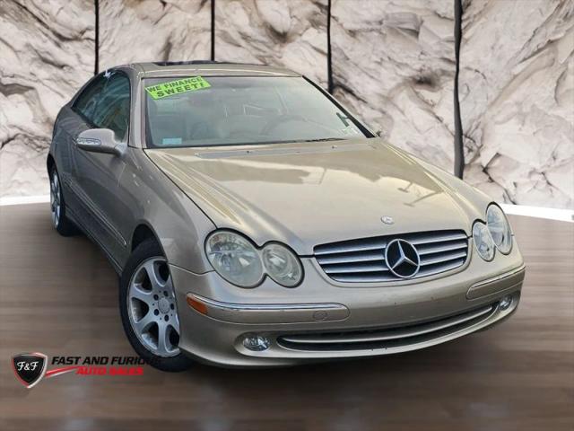 2004 Mercedes-Benz CLK-CLASS CLK 320 for sale in Newark, NJ